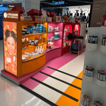 Imagem de interna da loja l´occitane au bresil